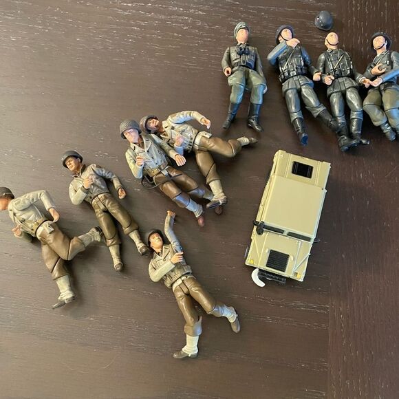 21st Century Ultimate Toy Soldiers Lot German Soldiers lot of 9 - Picture 12 of 12